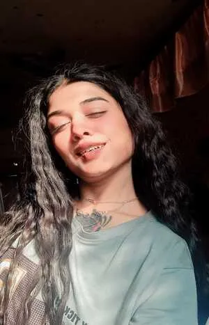 VIP call girl in Okhla