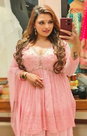call girl in Okhla