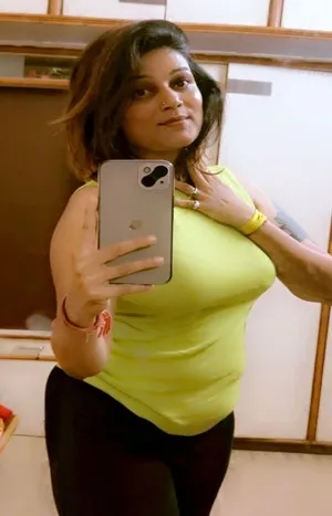 Independent Call Girls in Okhla