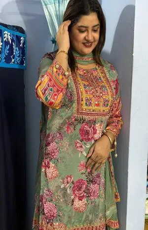 Independent Call Girls in Okhla